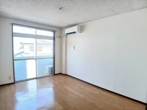 のマンスリーマンション・ウィークリーマンション「エルディム茂木 202・洋室(No.1217642)」メイン画像