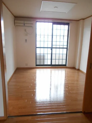 のマンスリーマンション・ウィークリーマンション「ミ・カサ・こまくさ 102・洋室(No.1217678)」メイン画像