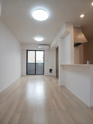 静岡産業大学藤枝キャンパス周辺のマンスリーマンション・ウィークリーマンション「ヒカルサ藤枝兵太夫 103・洋室(No.1217777)」メイン画像