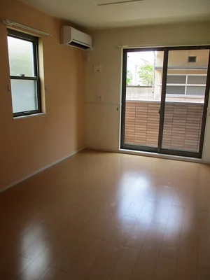 愛媛県のマンスリーマンション・ウィークリーマンション「ガーデンヒルズ・ＬａＬａ　Ａ 101・洋室(No.1218015)」メイン画像