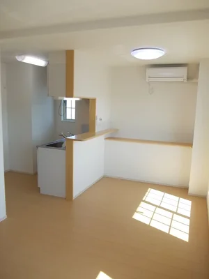 のマンスリーマンション・ウィークリーマンション「ＢＲＯＴＨＥＲⅠ 202・洋室(No.1218139)」メイン画像