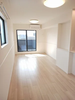 のマンスリーマンション・ウィークリーマンション「ハリーズコートＡ 205・洋室(No.1218157)」メイン画像