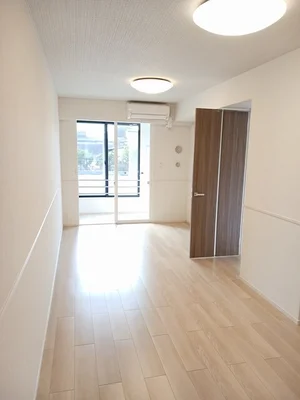 のマンスリーマンション・ウィークリーマンション「ハリーズコートＡ 104・洋室(No.1218163)」メイン画像