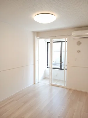 宮崎県のマンスリーマンション・ウィークリーマンション「ハリーズコートＣ 104・洋室(No.1218172)」メイン画像