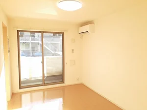 のマンスリーマンション・ウィークリーマンション「メロディ・ソレアード 103・洋室(No.1218269)」メイン画像