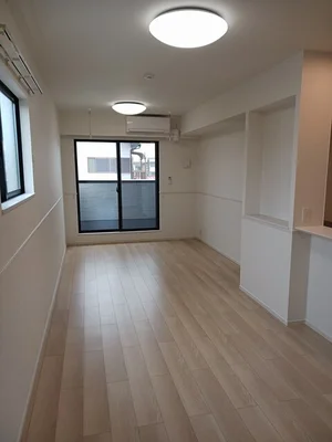 のマンスリーマンション・ウィークリーマンション「エムズサニーガーデン　２７ 204・洋室(No.1218289)」メイン画像