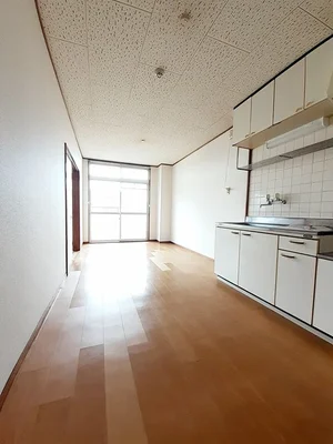 のマンスリーマンション・ウィークリーマンション「シンエイビル 203・洋室(No.1218302)」メイン画像