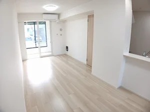 のマンスリーマンション・ウィークリーマンション「トリエステ　Ｂ 105・洋室(No.1218338)」メイン画像