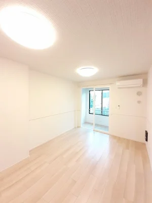 広島県のマンスリーマンション・ウィークリーマンション「ラヴィエベールⅠ 102・洋室(No.1218364)」メイン画像