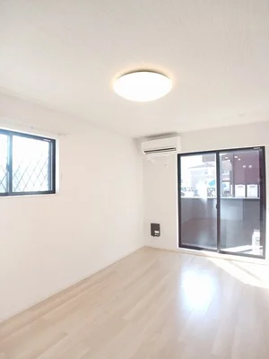 横尾駅（広島県）のマンスリーマンション・ウィークリーマンション「アストピア千田 101・洋室(No.1218377)」メイン画像