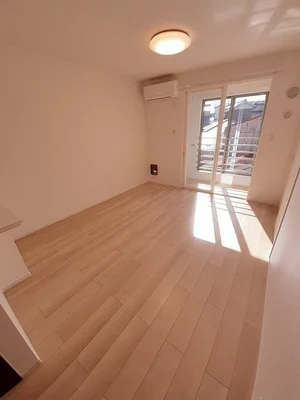 のマンスリーマンション・ウィークリーマンション「ピアチェーレ 205・洋室(No.1218429)」メイン画像