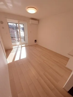 のマンスリーマンション・ウィークリーマンション「ピアチェーレ 202・洋室(No.1218431)」メイン画像