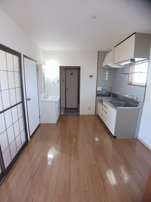 のマンスリーマンション・ウィークリーマンション「ハピネスエンジェル３２３ 205・洋室(No.1218731)」メイン画像