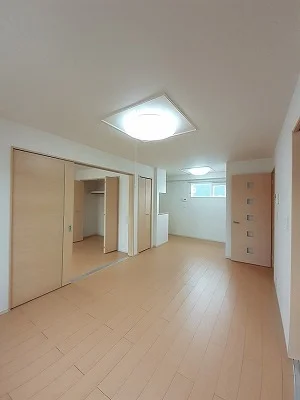 のマンスリーマンション・ウィークリーマンション「ジャスティ 202・洋室(No.1218901)」メイン画像