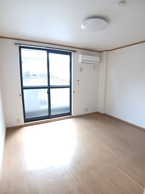 鳥取県のマンスリーマンション・ウィークリーマンション「エスポワール宮本 206・洋室(No.1219149)」メイン画像