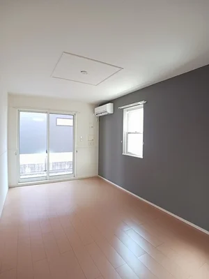 のマンスリーマンション・ウィークリーマンション「Ｐｏｒｔｅ　Ｒｅｇａｌｏ　Ⅰ 102・洋室(No.1219181)」メイン画像