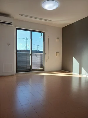 愛媛県のマンスリーマンション・ウィークリーマンション「レジデンスＴ・ＩＹＯ・Ｂ 102・洋室(No.1219183)」メイン画像