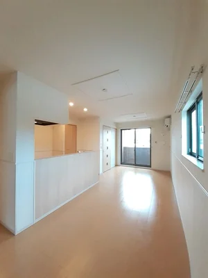 のマンスリーマンション・ウィークリーマンション「ブラウン窓香 101・洋室(No.1219184)」メイン画像