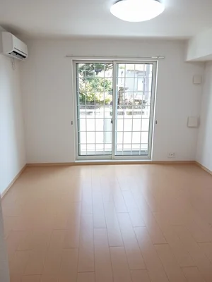 広島県のマンスリーマンション・ウィークリーマンション「ミニヨン 101・洋室(No.1219201)」メイン画像