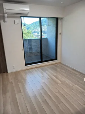 広島市のマンスリーマンション・ウィークリーマンション「シャンス　トロワ 302・洋室(No.1219215)」メイン画像