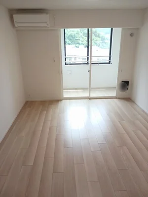 広島市安佐南区のマンスリーマンション・ウィークリーマンション「シャンス　トロワ 204・洋室(No.1219219)」メイン画像