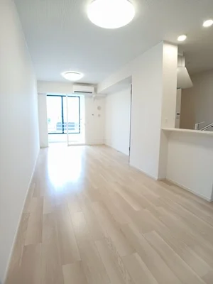 のマンスリーマンション・ウィークリーマンション「レディー　　バード 103・洋室(No.1219231)」メイン画像