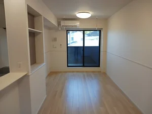 埼玉医科大学短期大学周辺のマンスリーマンション・ウィークリーマンション「ルミナス・エイト 202・洋室(No.1219336)」メイン画像