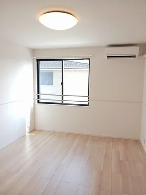 宮崎県のマンスリーマンション・ウィークリーマンション「ハリーズコートＣ 203・洋室(No.1219342)」メイン画像