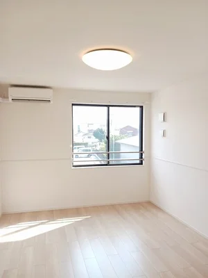 宮崎県のマンスリーマンション・ウィークリーマンション「ハリーズコートＣ 201・洋室(No.1219344)」メイン画像