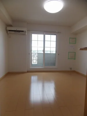 のマンスリーマンション・ウィークリーマンション「Ｃａｓａ　Ｒｉｖｉｅｒａ 203・洋室(No.1219368)」メイン画像