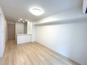 福岡県のマンスリーマンション・ウィークリーマンション「ロータス北泉５ 102・洋室(No.1219426)」メイン画像