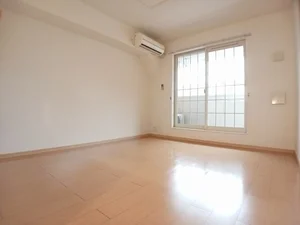 のマンスリーマンション・ウィークリーマンション「コットン　ハウス　Ｂ 205・洋室(No.1219431)」メイン画像