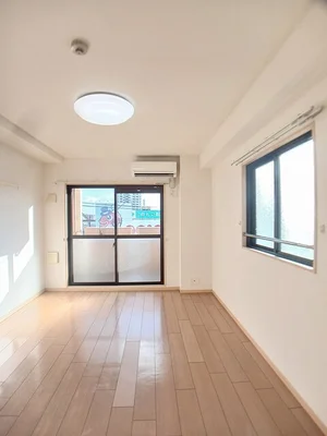 広島県のマンスリーマンション・ウィークリーマンション「サニーソレイユ南蔵王 404・洋室(No.1219598)」メイン画像