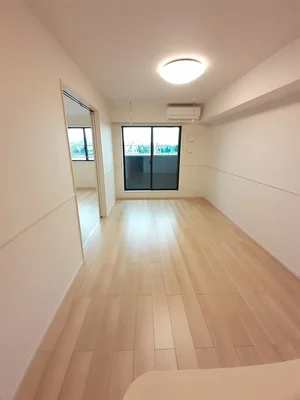 のマンスリーマンション・ウィークリーマンション「デリス・シャルマンⅡ 205・洋室(No.1219686)」メイン画像