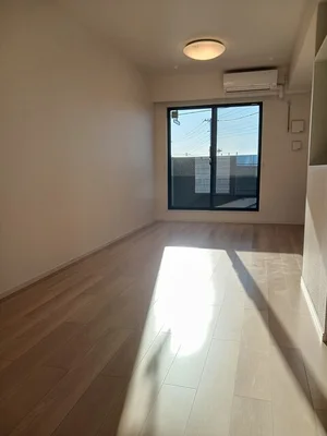 のマンスリーマンション・ウィークリーマンション「ベリッシモ　ソーレ 202・洋室(No.1219905)」メイン画像