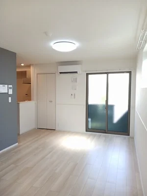 神奈川県のマンスリーマンション・ウィークリーマンション「フラッツ・トライアングル 103・洋室(No.1219928)」メイン画像