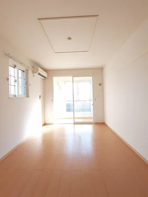 のマンスリーマンション・ウィークリーマンション「Ｉ・Ｔ　Ⅱ棟 101・洋室(No.1219986)」メイン画像