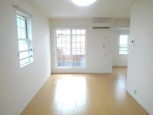 犬山市のマンスリーマンション・ウィークリーマンション「ソレイユ 202・洋室(No.1220052)」メイン画像