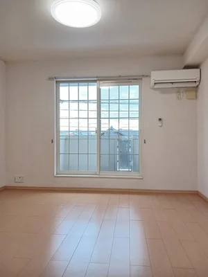 のマンスリーマンション・ウィークリーマンション「アバンツァート西大寺 201・洋室(No.1220173)」メイン画像