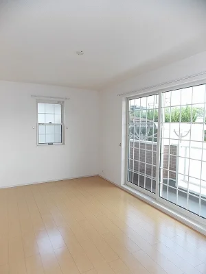 のマンスリーマンション・ウィークリーマンション「チェリー・ココ 101・洋室(No.1220311)」メイン画像