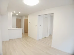 福岡県のマンスリーマンション・ウィークリーマンション「ロータス北泉４ 103・洋室(No.1220343)」メイン画像