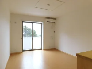 のマンスリーマンション・ウィークリーマンション「ウエストスワンプＢ 201・洋室(No.1220390)」メイン画像