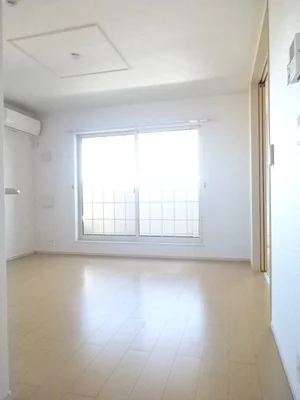 のマンスリーマンション・ウィークリーマンション「メゾン・喜美 203・洋室(No.1220414)」メイン画像