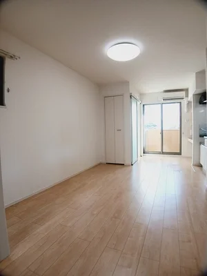 のマンスリーマンション・ウィークリーマンション「サニー　ビオーラＢ 103・洋室(No.1220448)」メイン画像