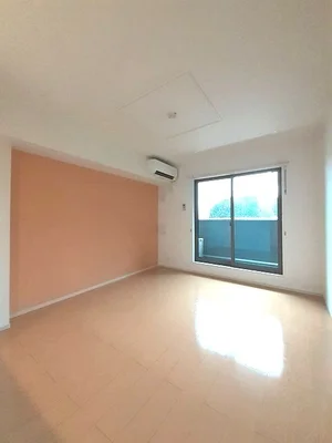 のマンスリーマンション・ウィークリーマンション「メゾンアンソレイエ 203・洋室(No.1220743)」メイン画像