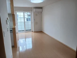 のマンスリーマンション・ウィークリーマンション「プロムナード・イリーデ 101・洋室(No.1220851)」メイン画像