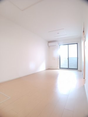 のマンスリーマンション・ウィークリーマンション「グランブルー　３ｒｄ 103・洋室(No.1220894)」メイン画像