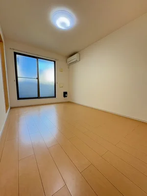 のマンスリーマンション・ウィークリーマンション「ココットルーチェＭ＆Ｋ 205・洋室(No.1221042)」メイン画像