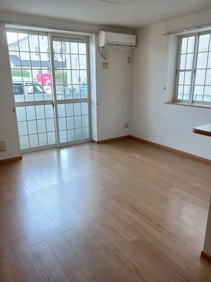 のマンスリーマンション・ウィークリーマンション「ルミエ－ル 101・洋室(No.1221143)」メイン画像