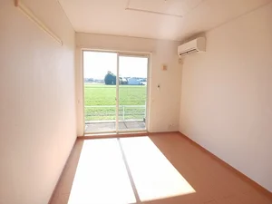 久保田駅（佐賀県）のマンスリーマンション・ウィークリーマンション「グラスロ－ズ・一生Ｂ 102・洋室(No.1221184)」メイン画像